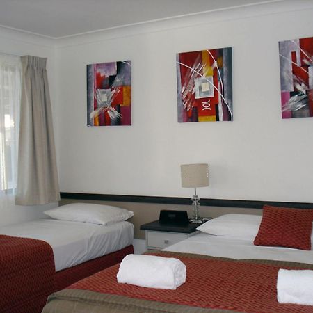 Oakey Motor Inn Szoba fotó
